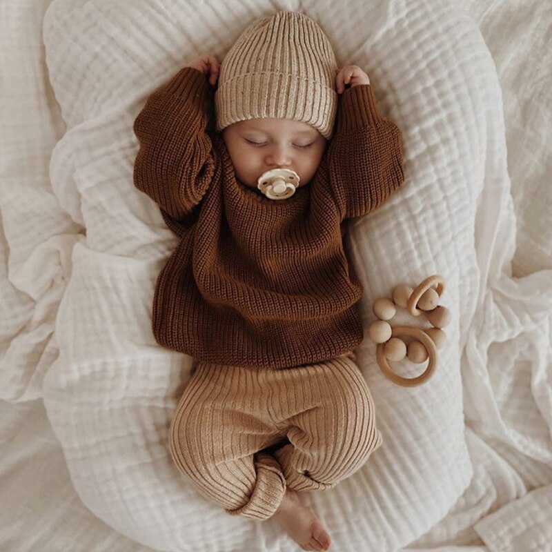 Spun-knitted Cozy Sweater